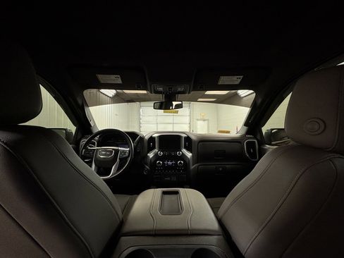 Used 2019 GMC Sierra 1500 SLT w/ SLT Premium Plus Package image 19