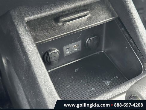 Used 2016 Kia Forte LX image 24