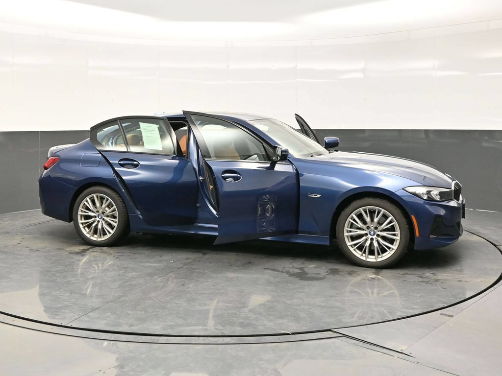 Used 2023 BMW 330e xDrive w/ Premium Package AWD/4WD image 48