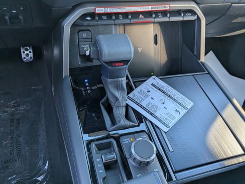 New 2026 Toyota Tundra Platinum w/ TRD Off-Road Package image 18