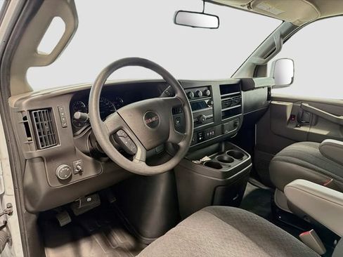 Used 2025 GMC Savana 2500 w/ Driver Convenience Package RWD image 9