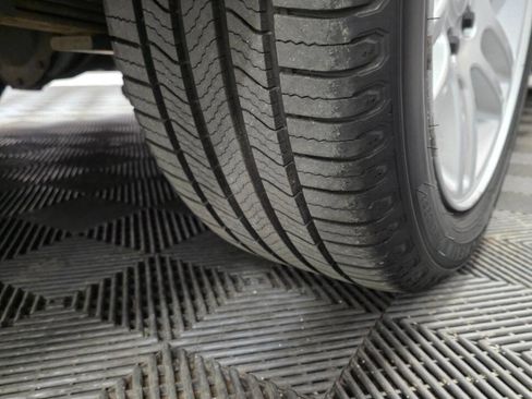 Used 2005 Chevrolet Colorado LS w/ Xtreme Appearance Package image 30