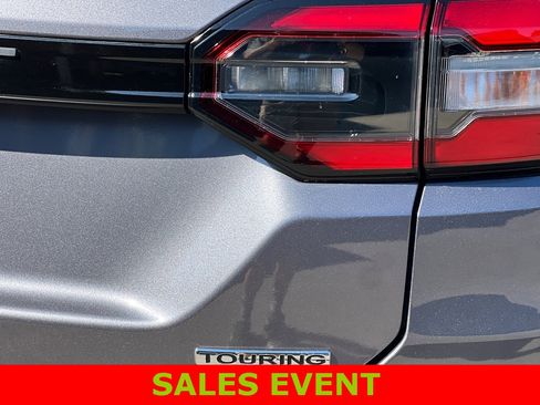 Used 2024 Honda Pilot Touring image 27