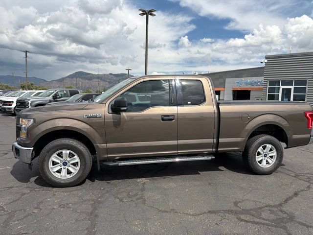Used 2015 Ford F150 XLT w/ Equipment Group 301A Mid AWD/4WD image 12
