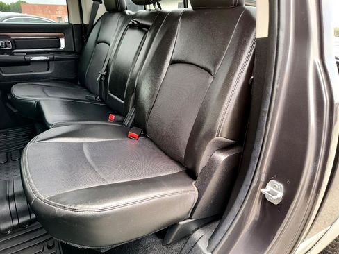 Used 2014 RAM 1500 Laramie w/ Convenience Group image 25
