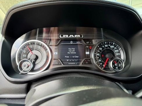 Used 2022 RAM 2500 Laramie image 15