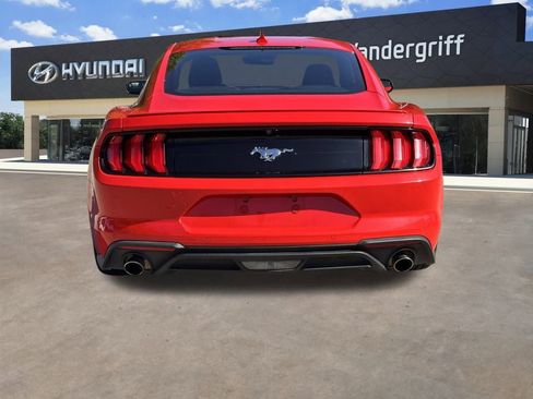 Used 2023 Ford Mustang Premium image 9
