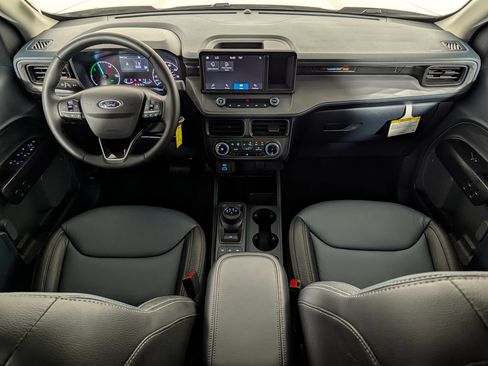 Certified 2024 Ford Maverick Lariat w/ Black Appearance Package FWD image 14
