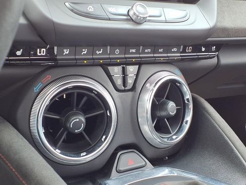 Used 2021 Chevrolet Camaro ZL1 image 16