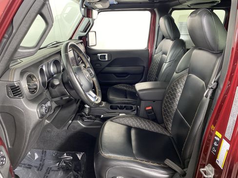 Used 2021 Jeep Gladiator Overland AWD/4WD image 21