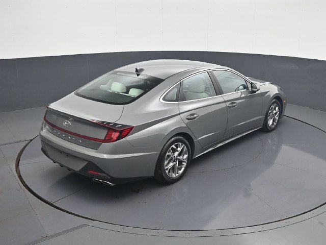 Used 2023 Hyundai Sonata SEL FWD image 17
