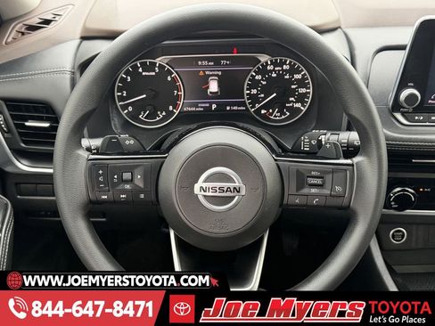 Used 2021 Nissan Rogue S image 14