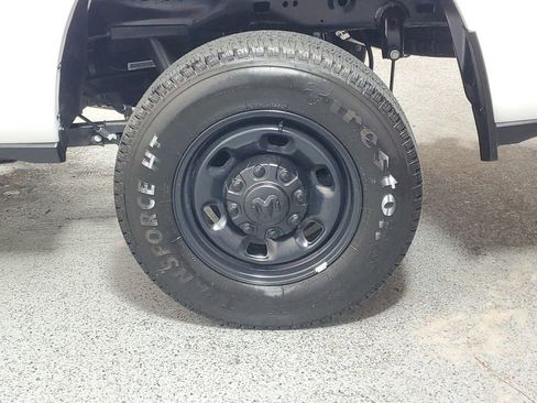 New 2026 RAM 2500 Tradesman w/ Bed Convenience Group image 9