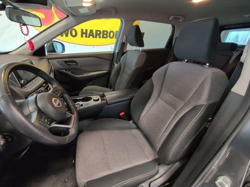 Used 2022 Nissan Rogue S image 11