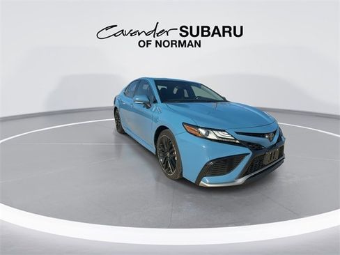 Used 2023 Toyota Camry XSE image 2