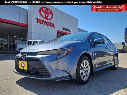 New 2026 Toyota Corolla LE
