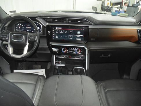 Used 2024 GMC Sierra 1500 Denali AWD/4WD image 31