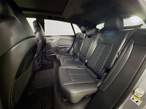 Used 2022 Audi RS Q8 image 26