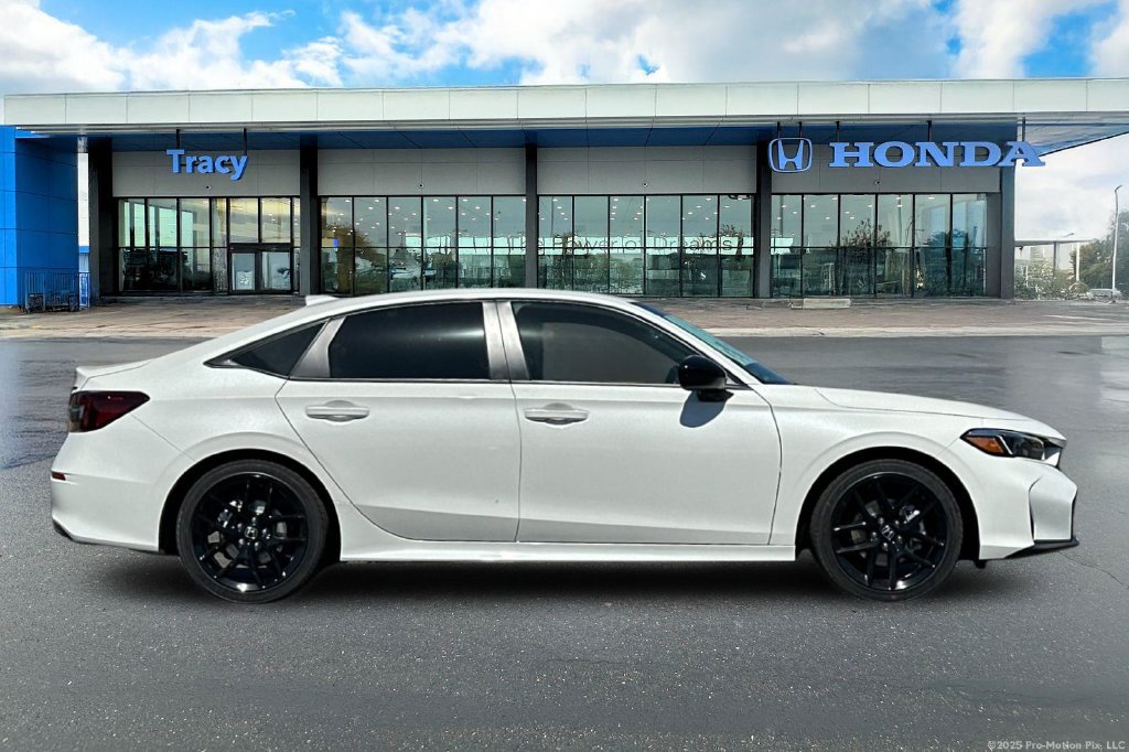 Used 2026 Honda Civic Sport image 4