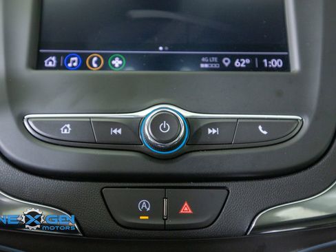 Used 2024 Chevrolet Equinox LT FWD image 20