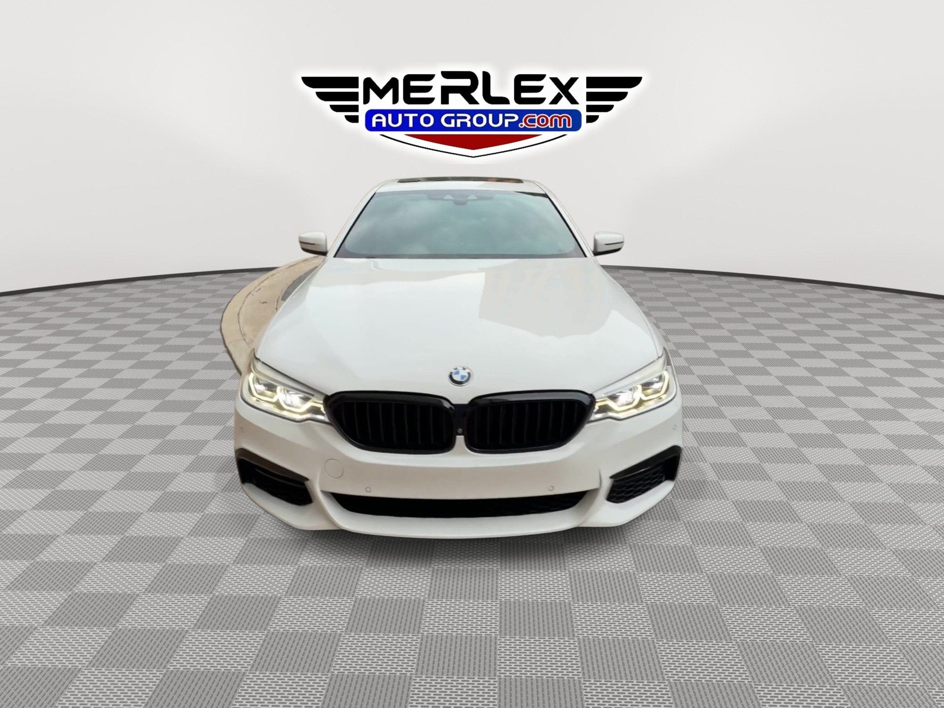 Used 2017 BMW 540i RWD image 3