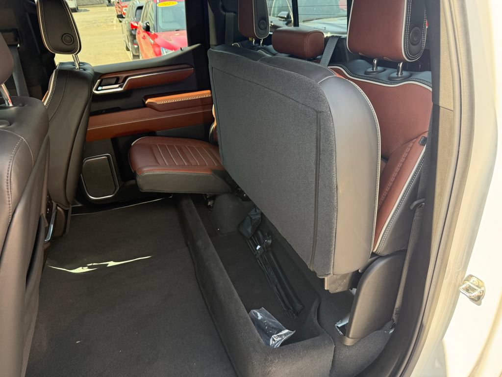 Used 2024 GMC Sierra 1500 Denali Ultimate AWD/4WD image 33