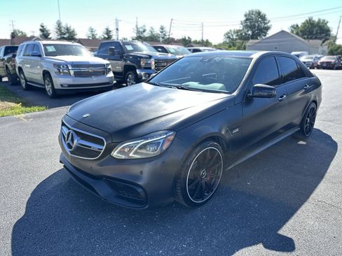 Used 2015 Mercedes-Benz E 63 AMG S-Model image 3