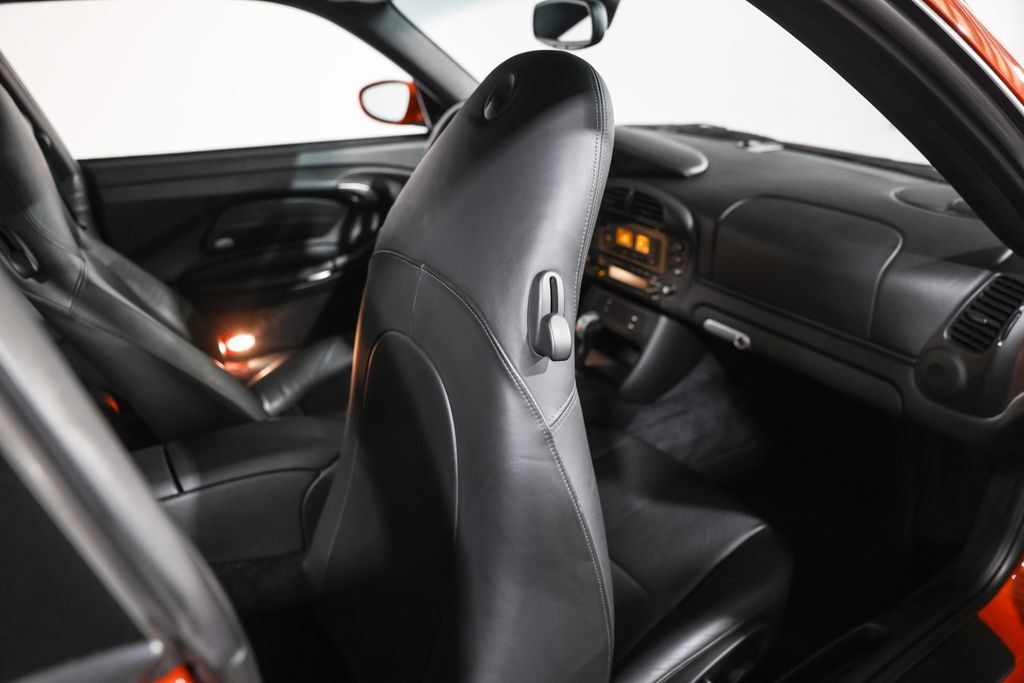 Used 2003 Porsche 911 Turbo AWD/4WD image 28