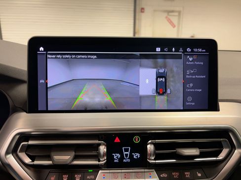 Certified 2025 BMW X4 xDrive30i w/ Premium Package image 25