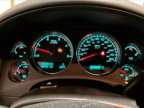 Used 2013 Chevrolet Silverado 2500 LTZ w/ LTZ Plus Package image 12