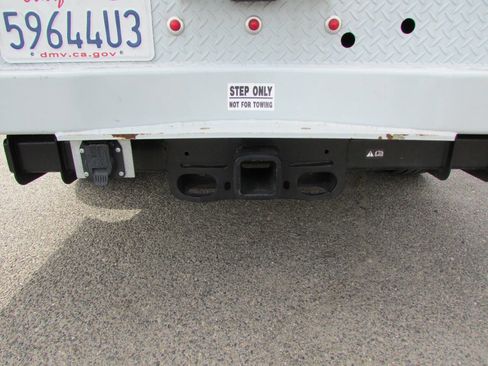 Used 2023 Ford F250 XL w/ XL Chrome Package image 11