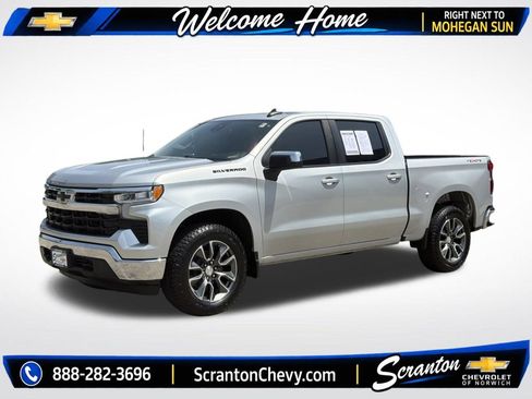 Certified 2022 Chevrolet Silverado 1500 LT AWD/4WD image 2