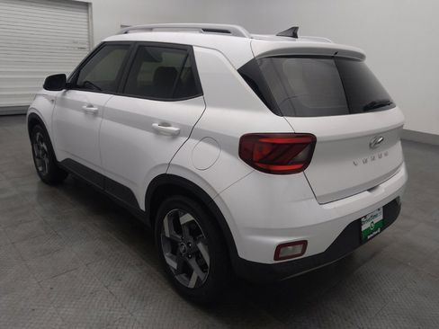 Used 2021 Hyundai Venue SEL w/ Cargo Package image 5