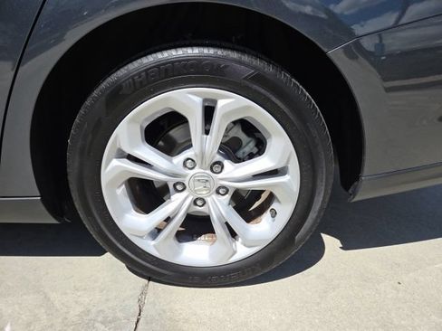 Certified 2024 Honda Accord LX image 11