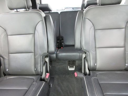 Used 2021 Chevrolet Traverse High Country w/ LPO, Floor Liner Package image 24