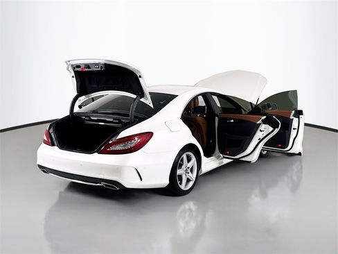 Used 2018 Mercedes-Benz CLS 550 4MATIC w/ Premium 2 Package image 28