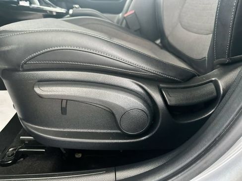 Certified 2023 Kia Seltos S AWD/4WD image 16