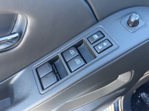 New 2026 Nissan Frontier SV image 12