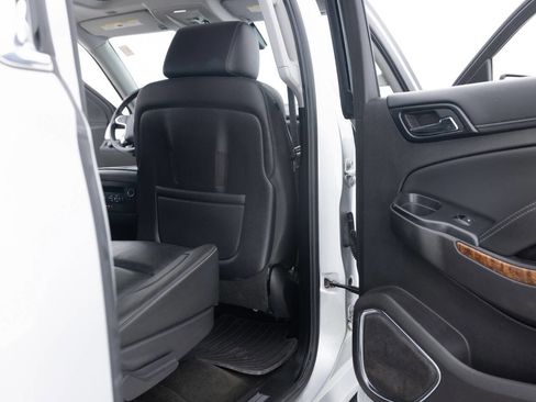 Used 2016 Chevrolet Suburban LTZ AWD/4WD image 34