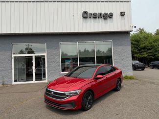 Used 2022 Volkswagen Jetta SE w/ Panoramic Sunroof Package FWD video 1