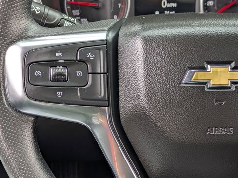 Used 2025 Chevrolet Blazer LT AWD/4WD image 19