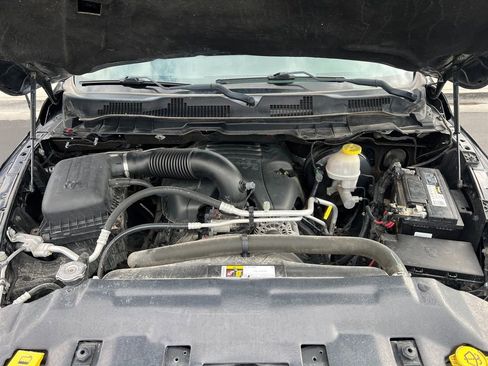 Used 2018 RAM 1500 Express w/ Express Value Package image 10