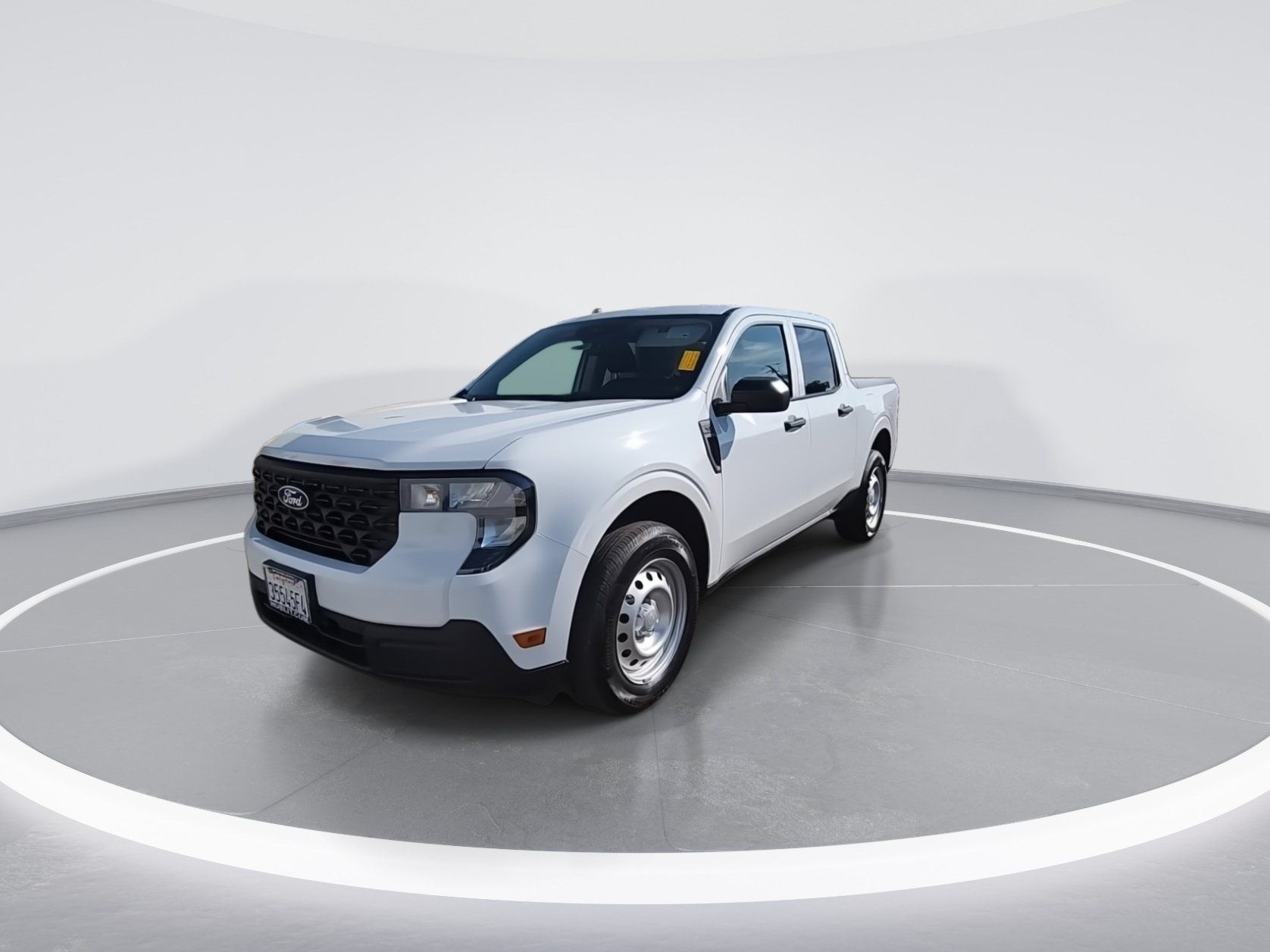 Used 2025 Ford Maverick XL FWD image 4