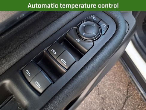 Certified 2023 GMC Terrain SLE w/ Elevation Edition image 24