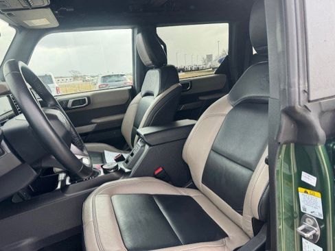 Certified 2023 Ford Bronco Wildtrak image 11