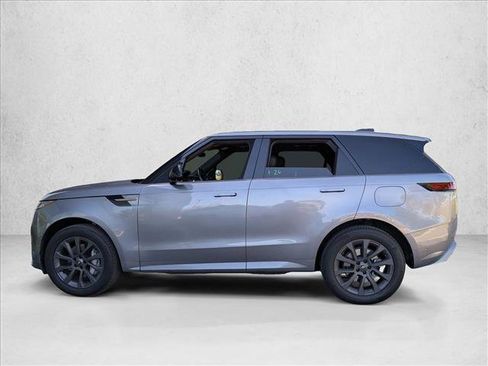 Certified 2025 Land Rover Range Rover Sport Dynamic SE image 8