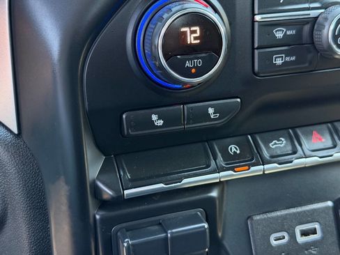 Used 2020 Chevrolet Silverado 1500 LT w/ All-Star Edition AWD/4WD image 37