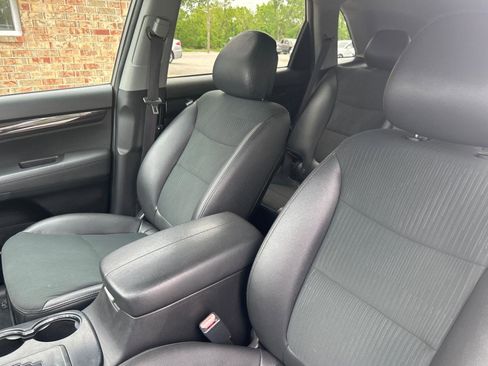 Used 2011 Kia Sorento EX AWD/4WD image 18