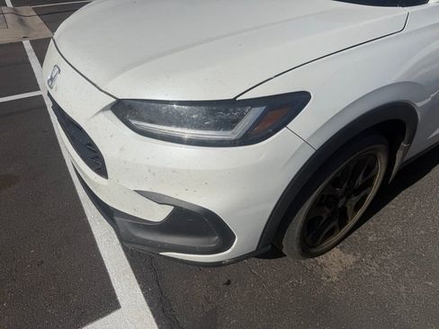 Used 2023 Honda HR-V Sport image 6