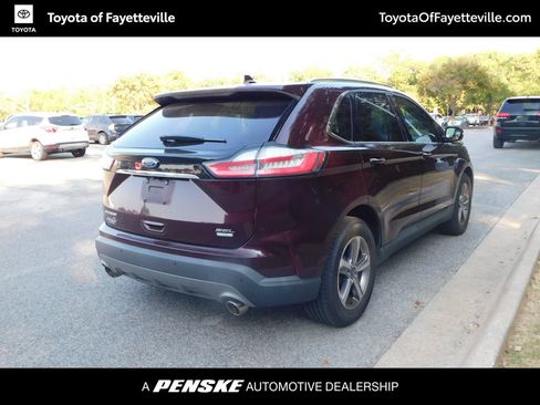 Used 2019 Ford Edge SEL w/ Equipment Group 201A AWD/4WD image 4
